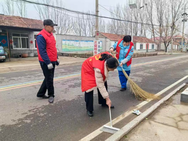 �й�ʯ��Ϋ�����۷������Ե�֧����������ġ�ʯ�������롰�����족